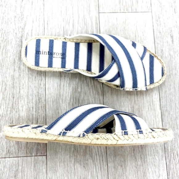Denim blue + white stripe canvas slides 5.5, 6N, 7, 7.5N, 8, 8.5N NIB - Picture 1 of 6